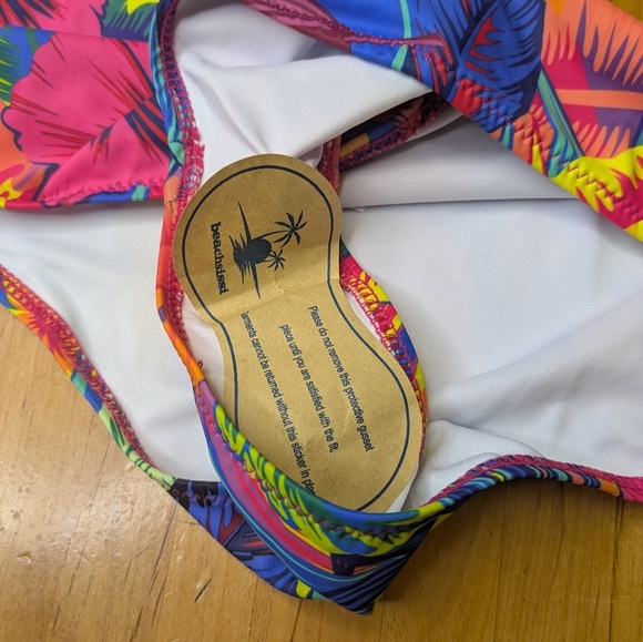 Beachsissi Tankini Set - Halter Top & Highrise Tropical Bottom Size M* - Picture 10 of 11